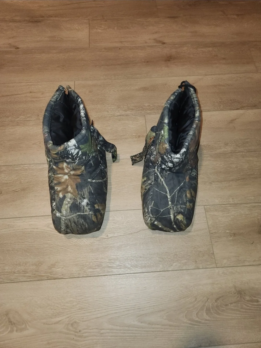 Insulated Real Tree Boot Covers Lightweight Camo Size Large Insulated Like New C